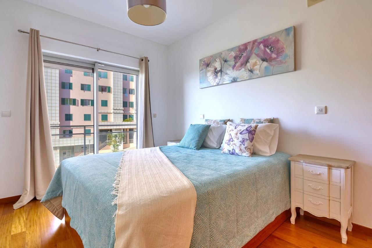 Blue Sky Apartment With Pool By Hr Madeira Funchal  Luaran gambar