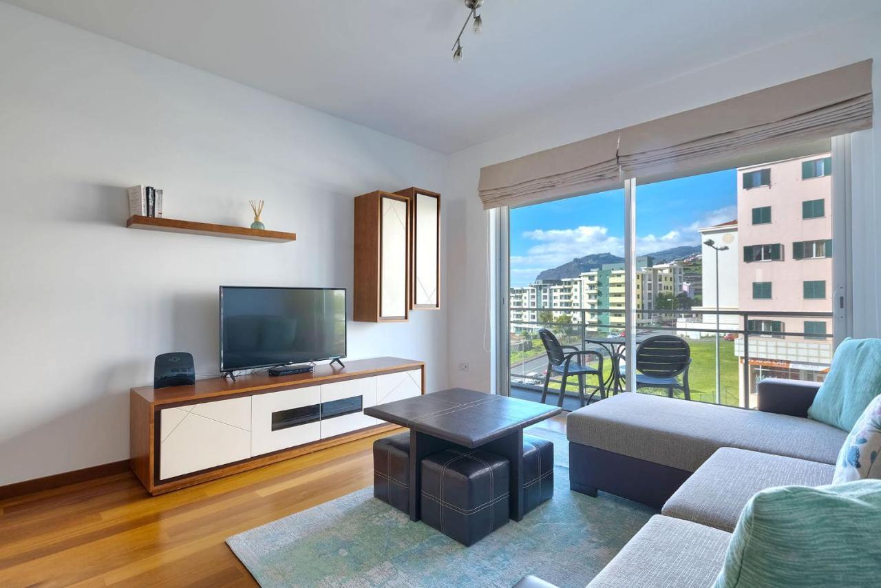 Blue Sky Apartment With Pool By Hr Madeira Funchal  Luaran gambar
